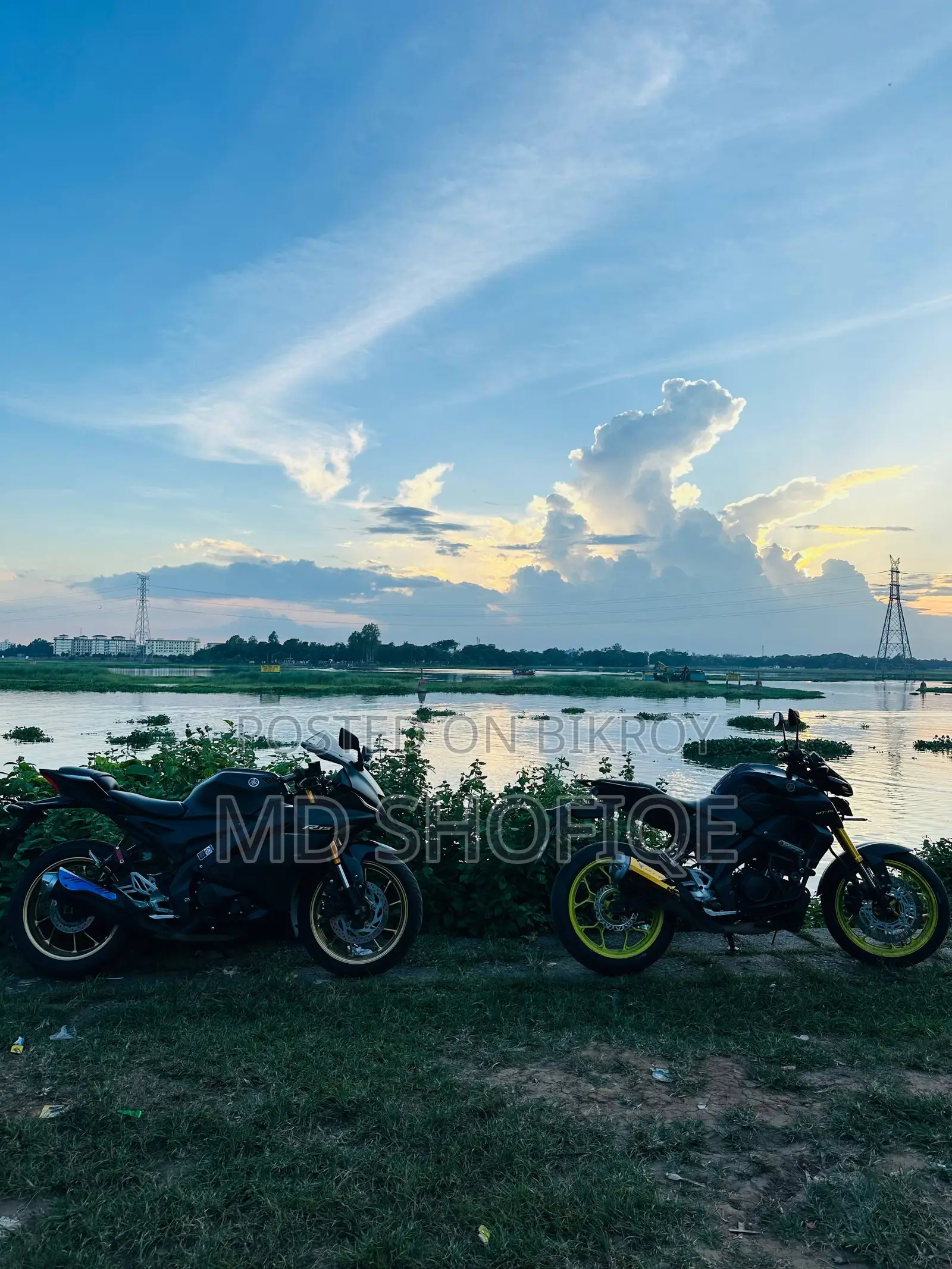 Yamaha R15 2023 Black