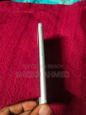 Apple iPhone 6s 64 GB Silver