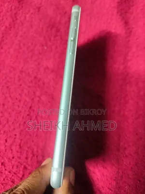 Apple iPhone 6s 64 GB Silver