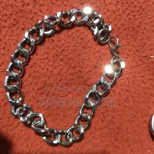 3 Rings, 1 Bracelet. The bracelet is made of silver.