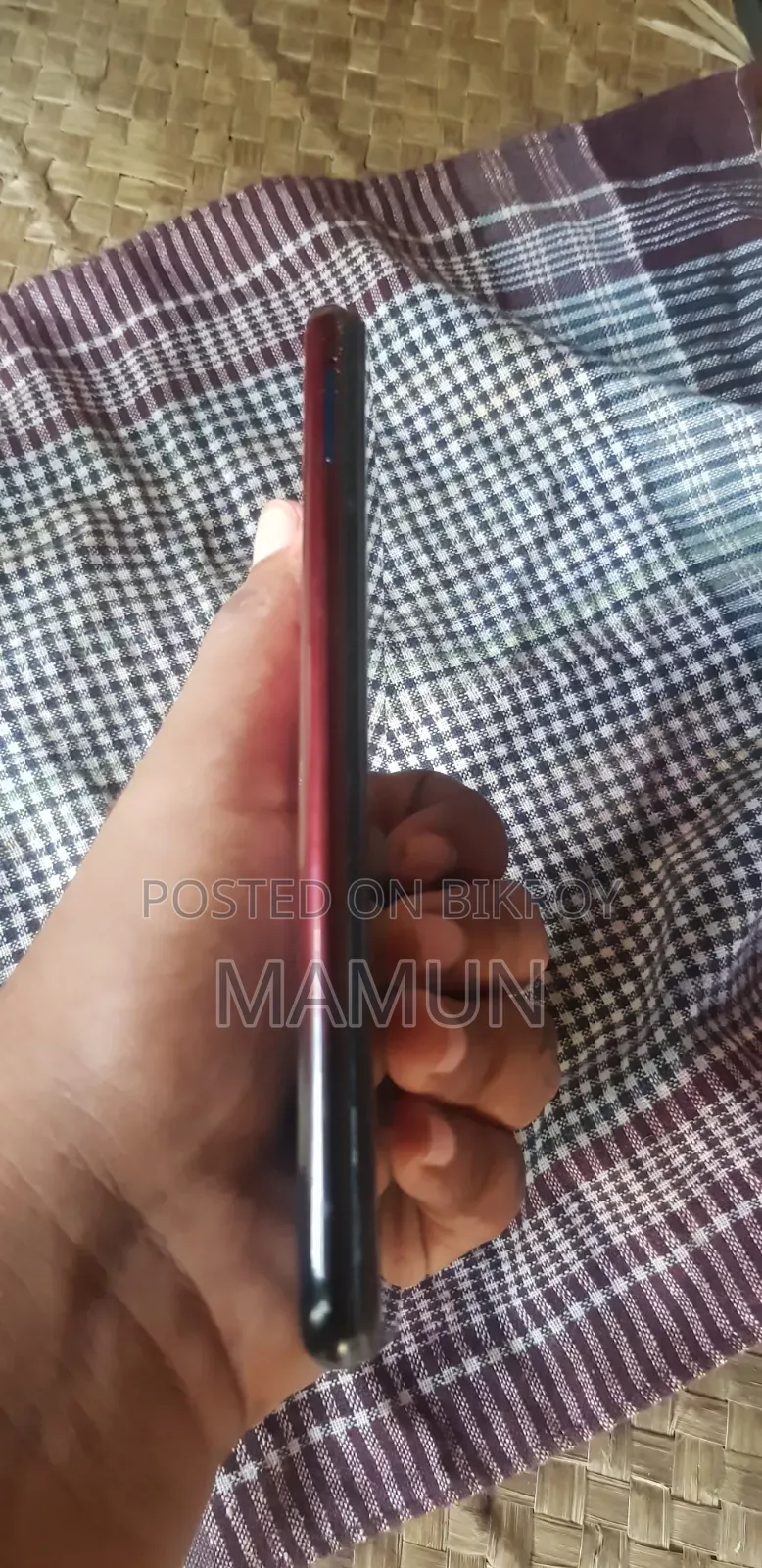 Vivo Y11 32 GB Red