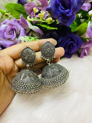 ঝুমকা দুল