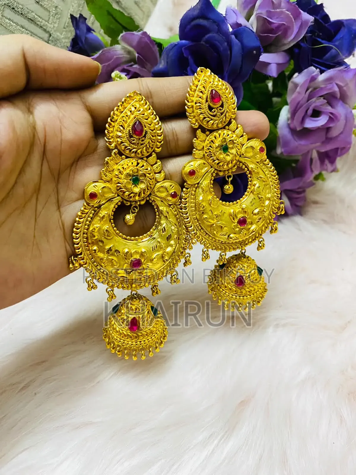 ঝুমকাসহ বড় সাইজের কানের দুল