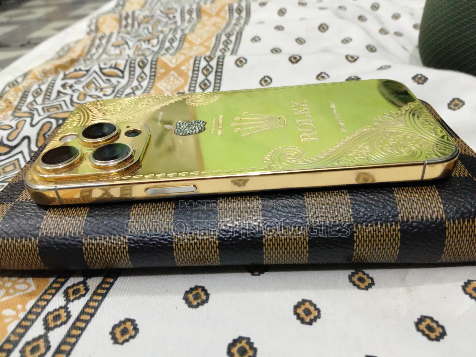 Apple iPhone 15 Pro Max 256 GB Gold