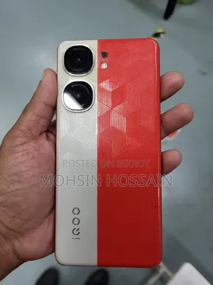 নতুন Vivo iQOO 256 GB রেড