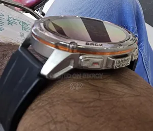 স্মার্ট ওয়াচ