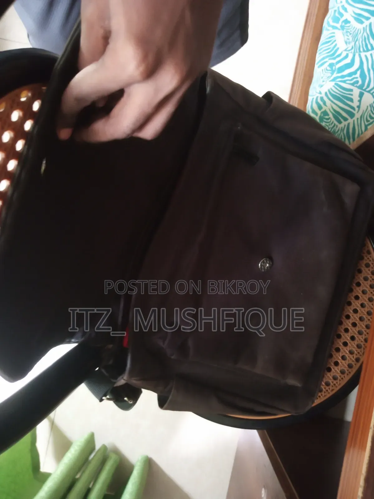 Aesthetic Side Bag