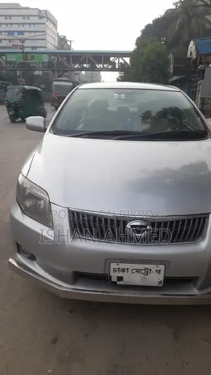Toyota Axio 2011 Silver