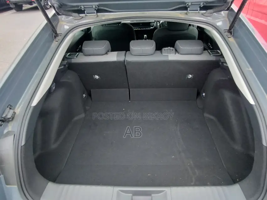 New Toyota Prius 2023 Gray