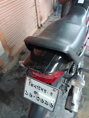 New Hero HF Deluxe 2023 Black