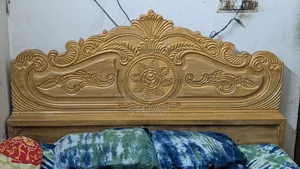 ৬/৭ খাট সেগুন কাঠের ব্যবহার করা বিক্রি করব