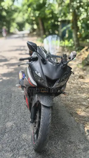 Yamaha R15 V3 2022 Gray