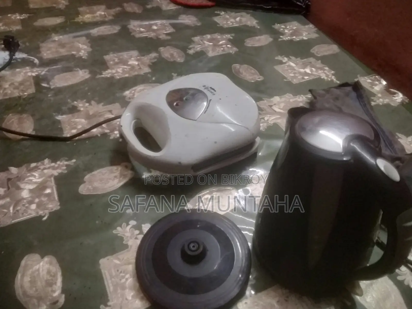 টি কুকার এবং স্যান্ডউইচ মেকার