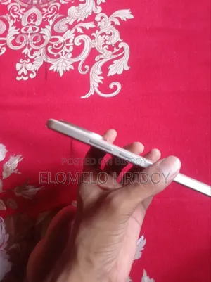 ভিভো আইকিউওও জেড১০ টার্বো ২৫৬ জিবি গোল্ড