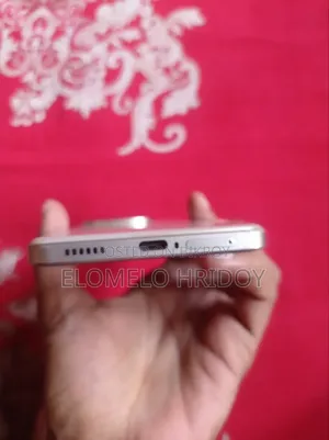 ভিভো আইকিউওও জেড১০ টার্বো ২৫৬ জিবি গোল্ড