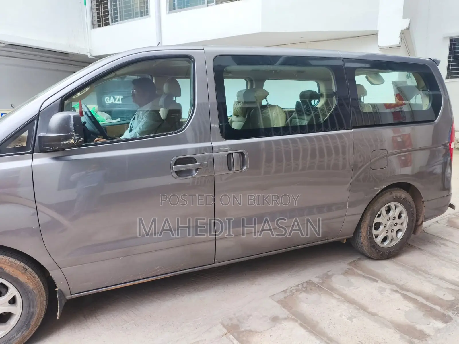 Hyundai H1 2010 Grey