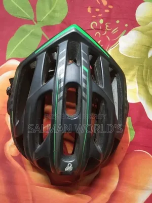 বাইসাইকেল হেলমেট