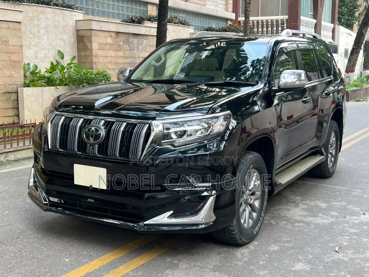 টয়োটা ল্যান্ড ক্রুজার প্রাডো ২.৭ ভিভিটি-আই ২০১৬ কালো