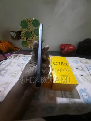 Realme C75x 128 GB Black