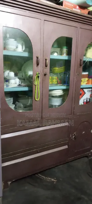 স্টিলের ছোকেস