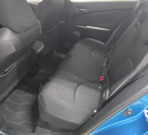টয়োটা প্রিয়াস ২০২০ পার্ল