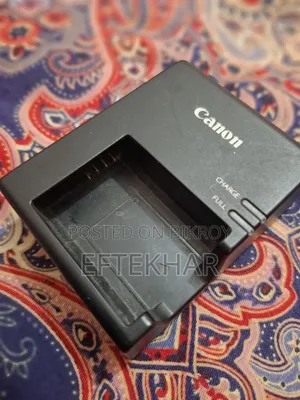 ডিএসএলআর ইওএস১৩০০ডি ক্যানন