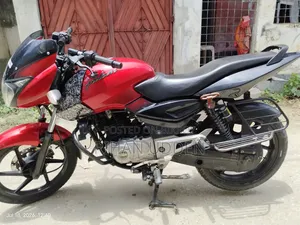 New Bajaj Pulsar 150 2015 Red