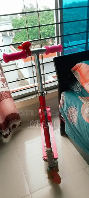 স্কুটি বেবি