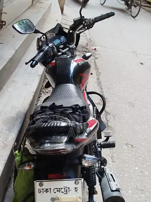 Bajaj Discover 100 2022 Black