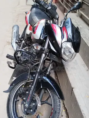 Bajaj Discover 100 2022 Black