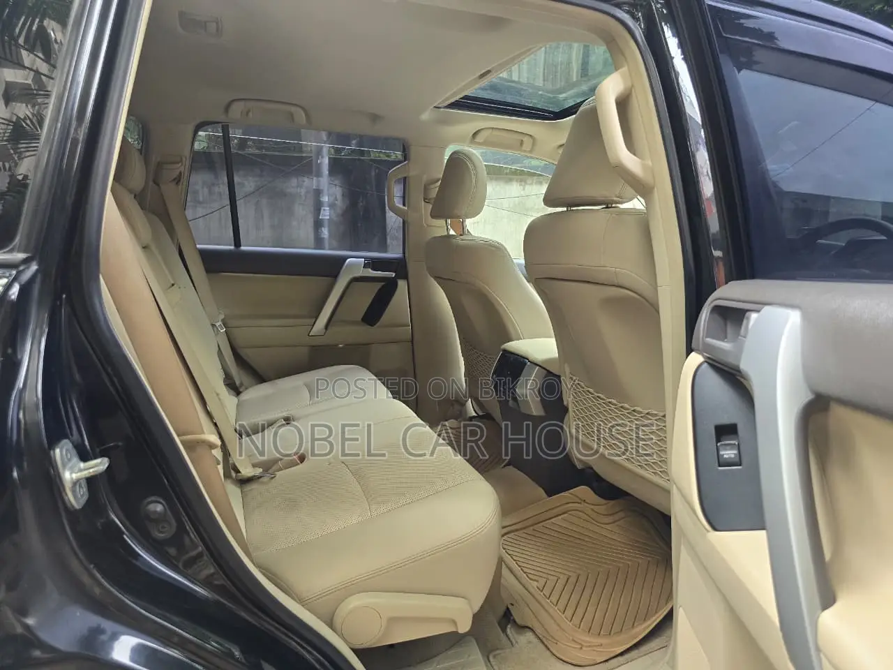 Toyota Land Cruiser Prado 2017 Black
