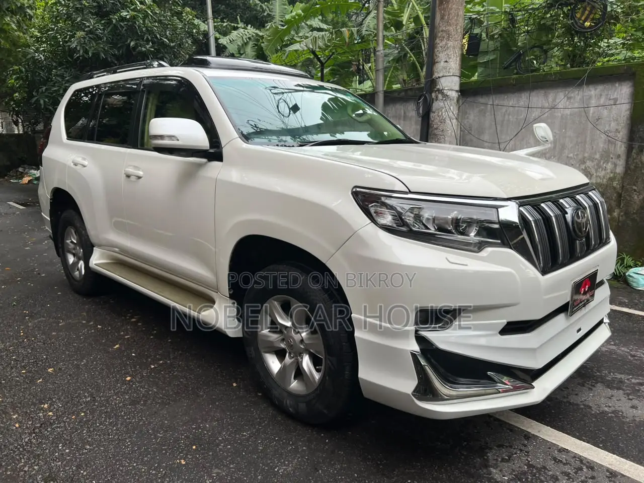 টয়োটা ল্যান্ড ক্রুজার প্রাডো ২০১৪ পার্ল