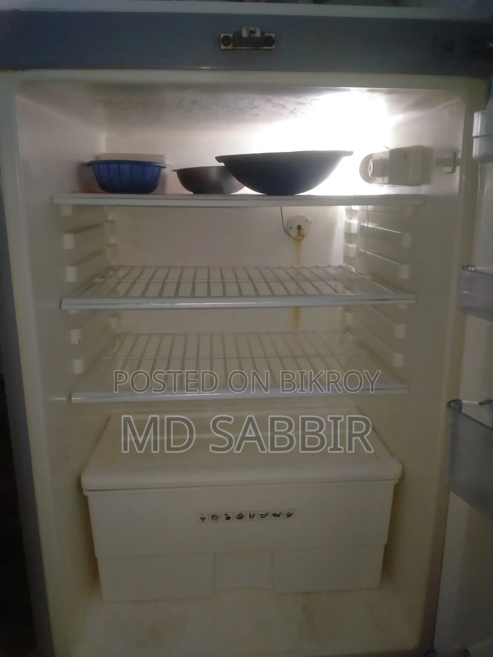 Walton 17.5 CFT 337 Litre Fridge