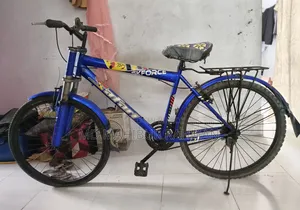ব্যবহৃত সাইকেল।