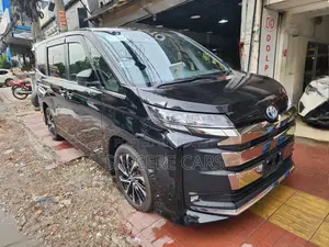 Toyota Noah 2023 Black