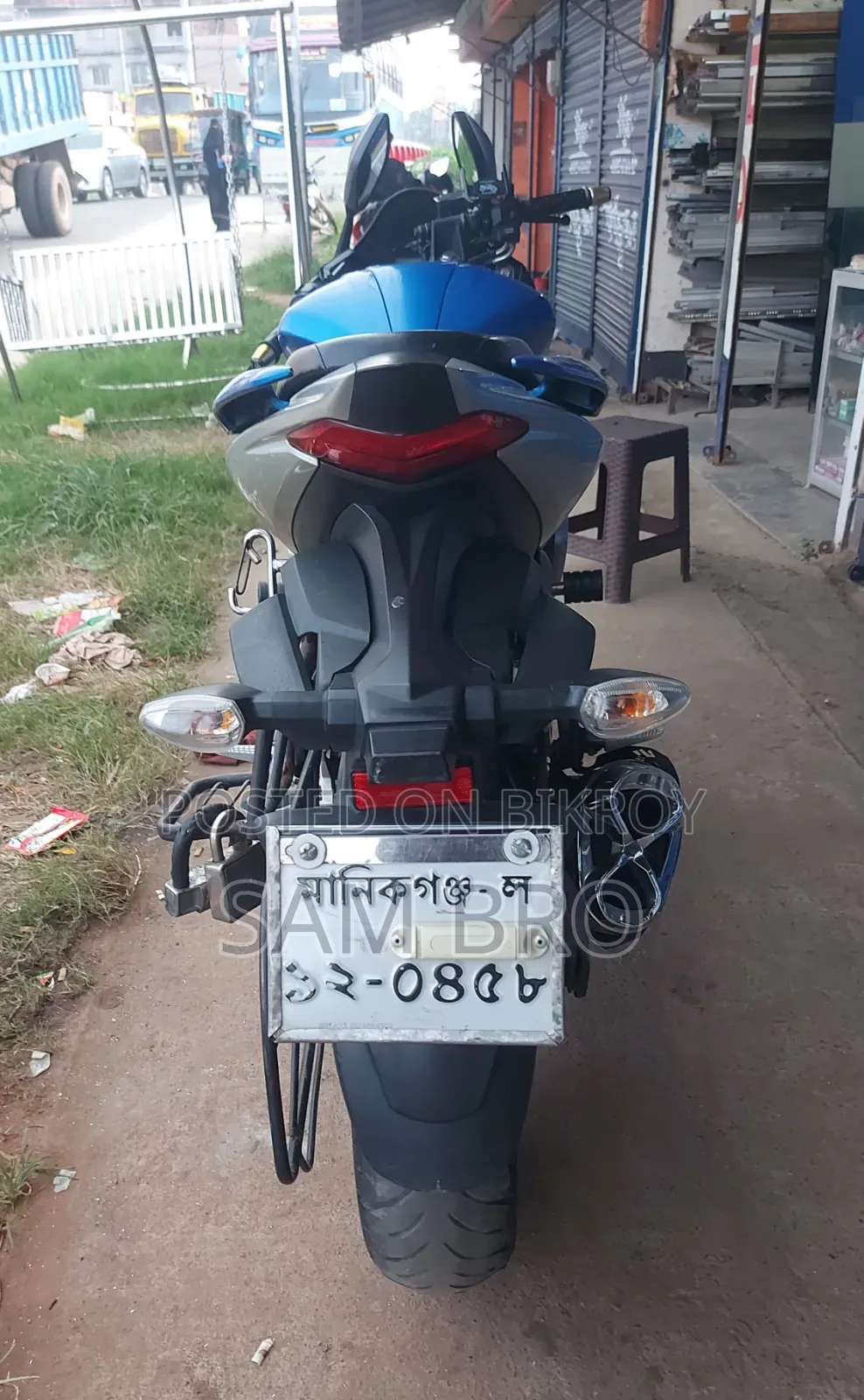 সুজুকি জিক্সার এফআই এবিএস ২০২৩ নীল
