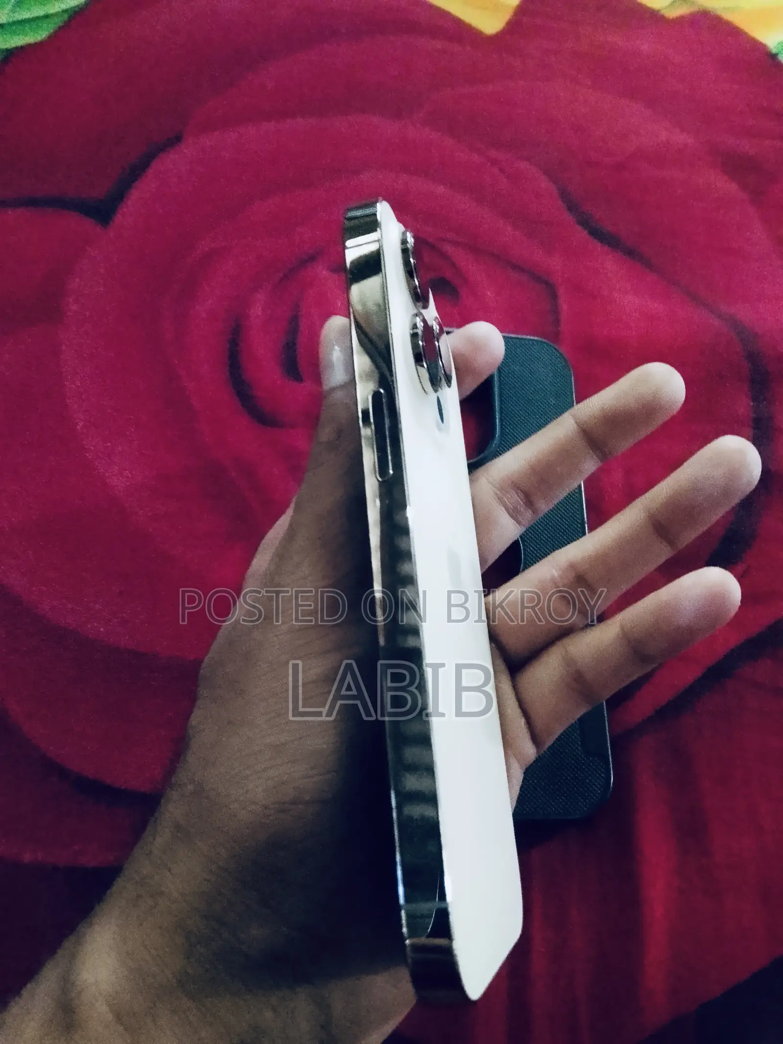 অ্যাপল আইফোন ১৪ প্রো ১২৮ জিবি গোল্ড