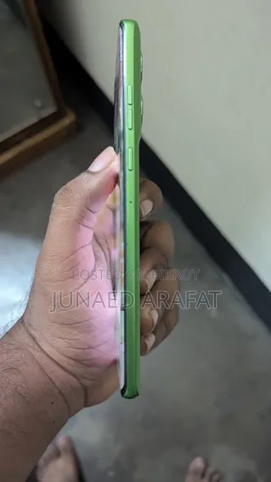 মটোরোলা এজ ৫০ ফিউশন ২৫৬ জিবি গ্রিন
