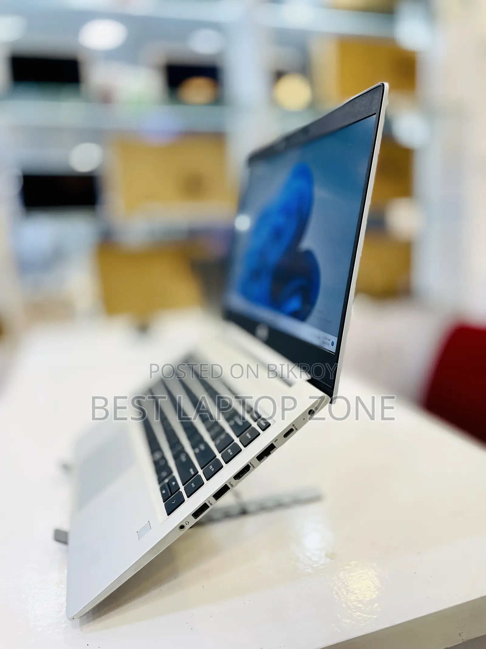 Laptop HP ProBook 440 G7 8GB AMD Ryzen 7 SSD 256GB