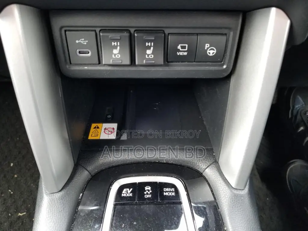 Toyota Corolla Cross 2024 Pearl
