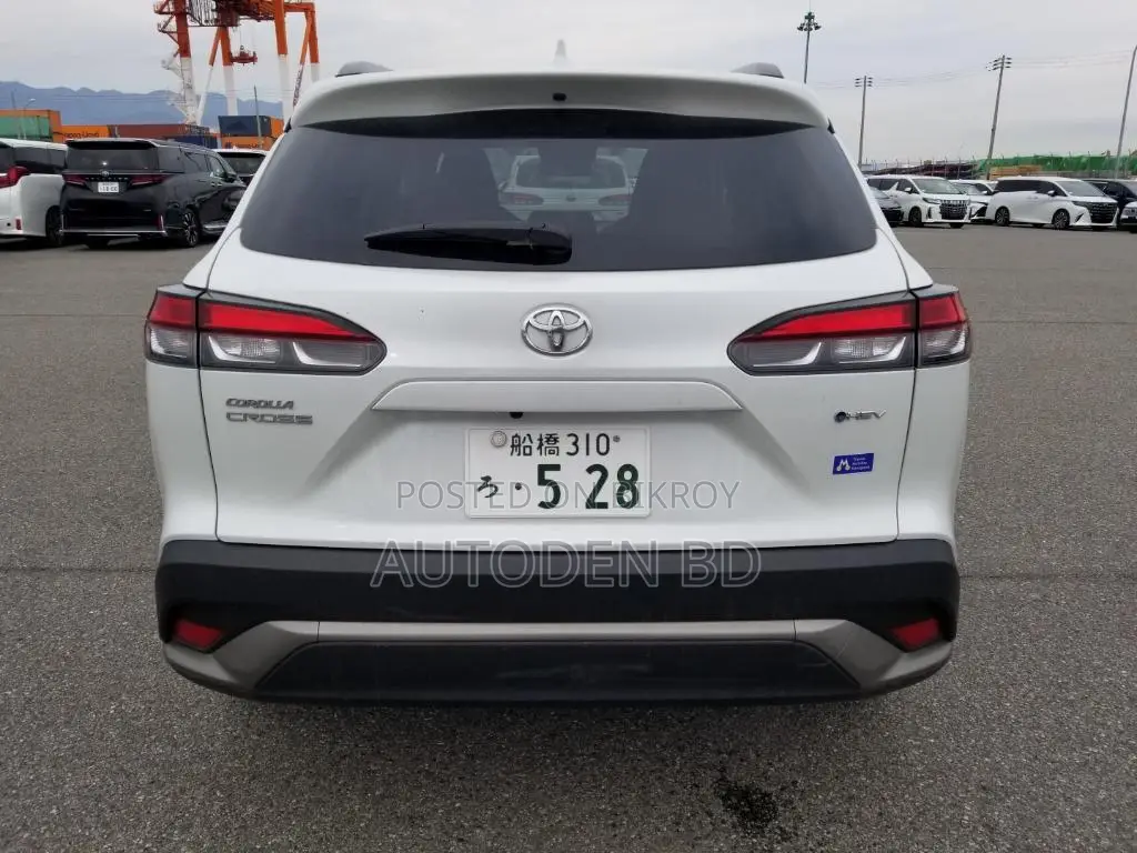 Toyota Corolla Cross 2024 Pearl