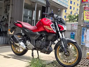 Yamaha 2023 Red