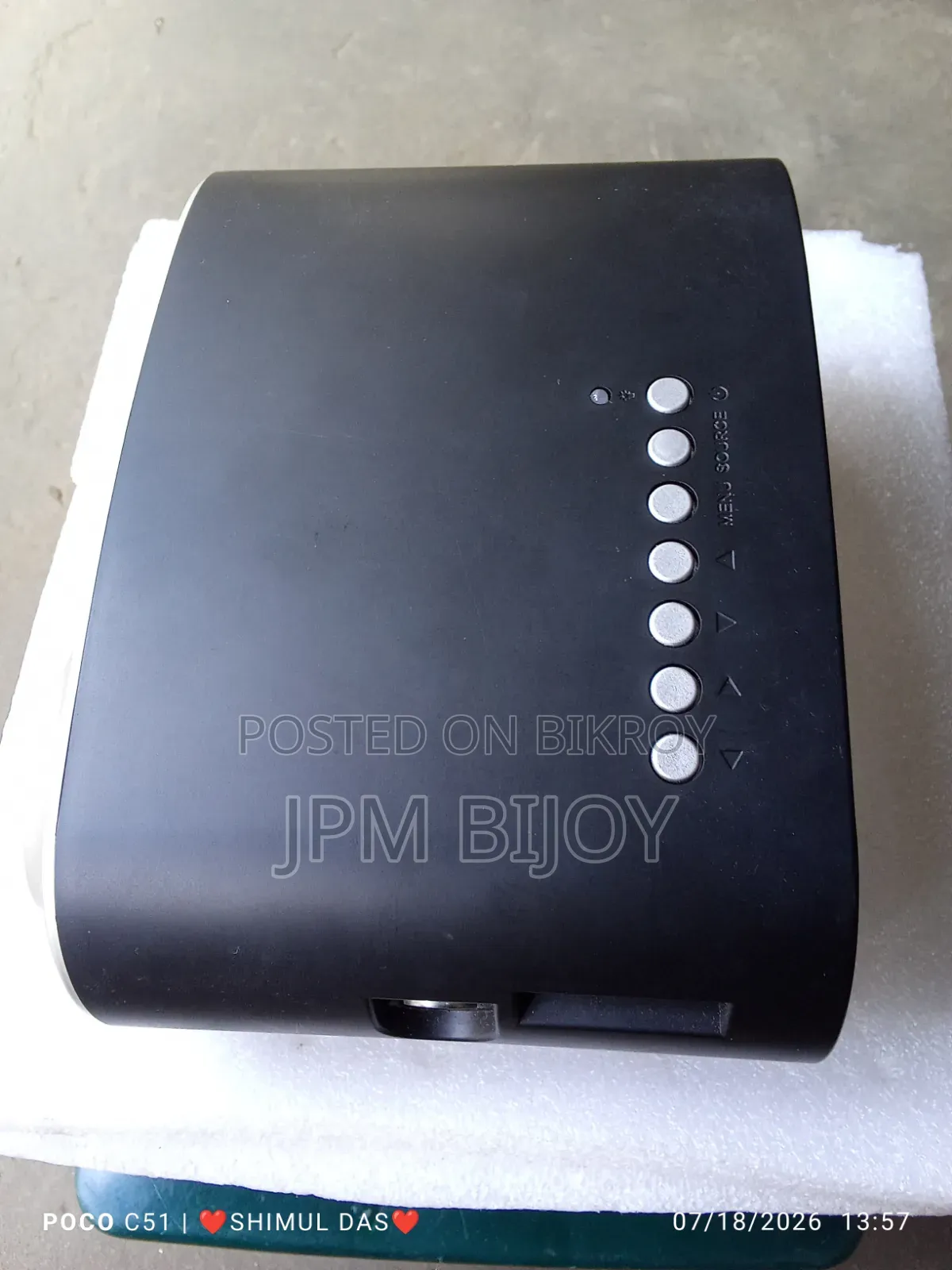 Mini LED Projector