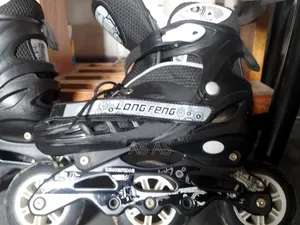 Fresh Skating Shoes