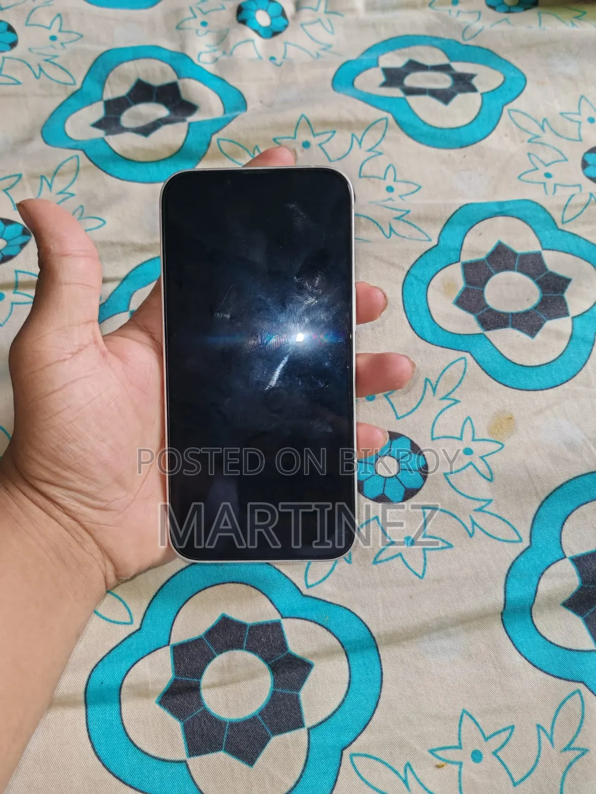 অ্যাপল আইফোন ১৪ ১২৮ জিবি হোয়াইট