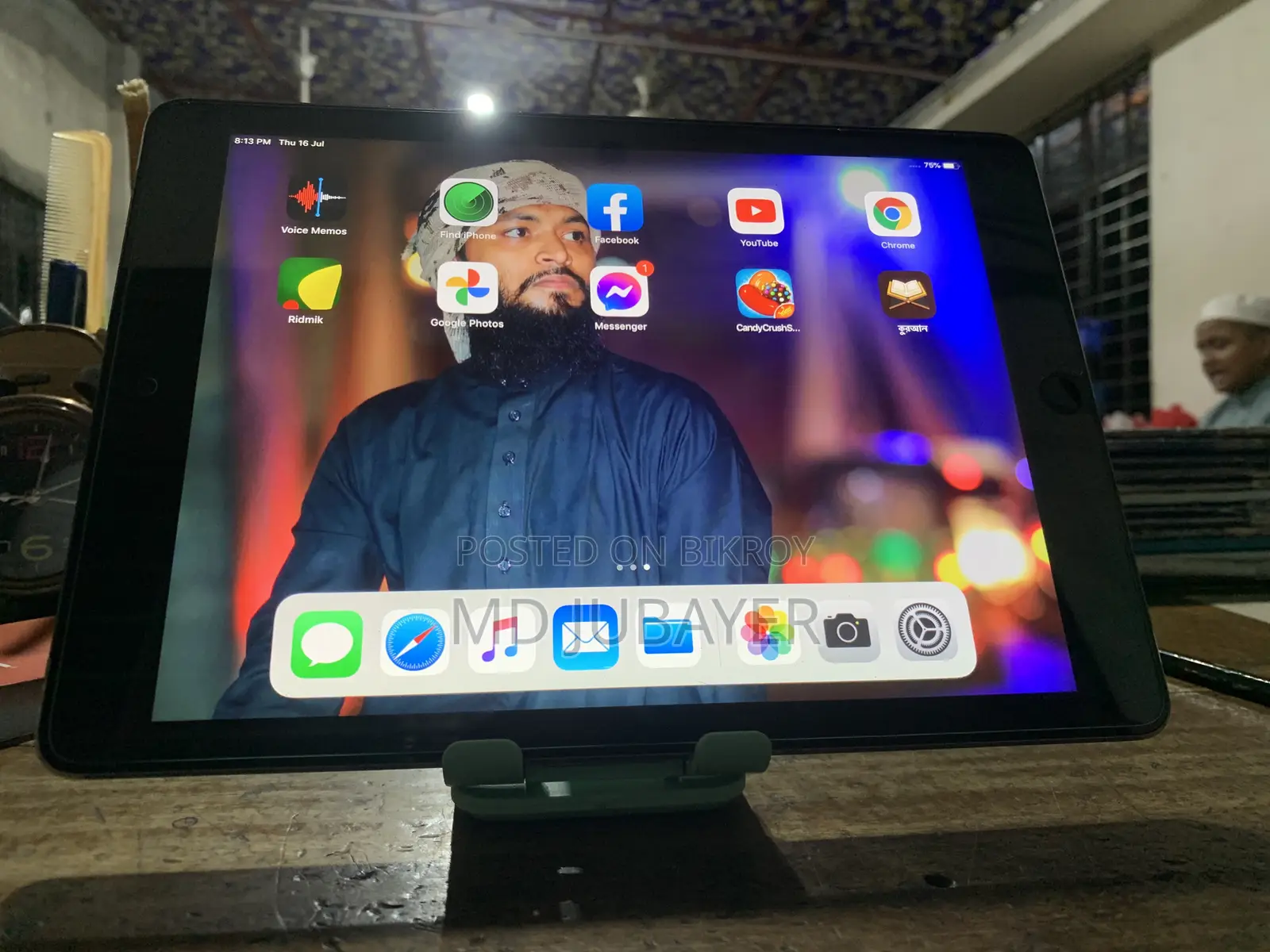 Apple iPad Air 32 GB Gray