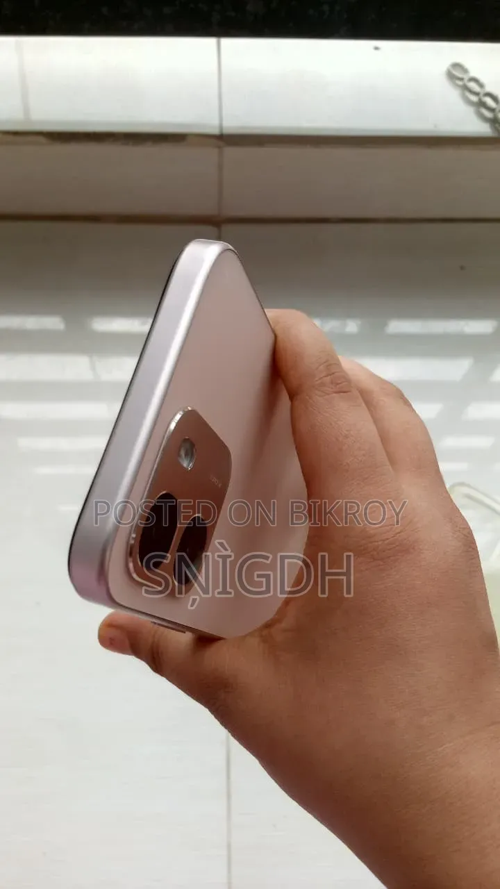 Oppo A6 128 GB Gold
