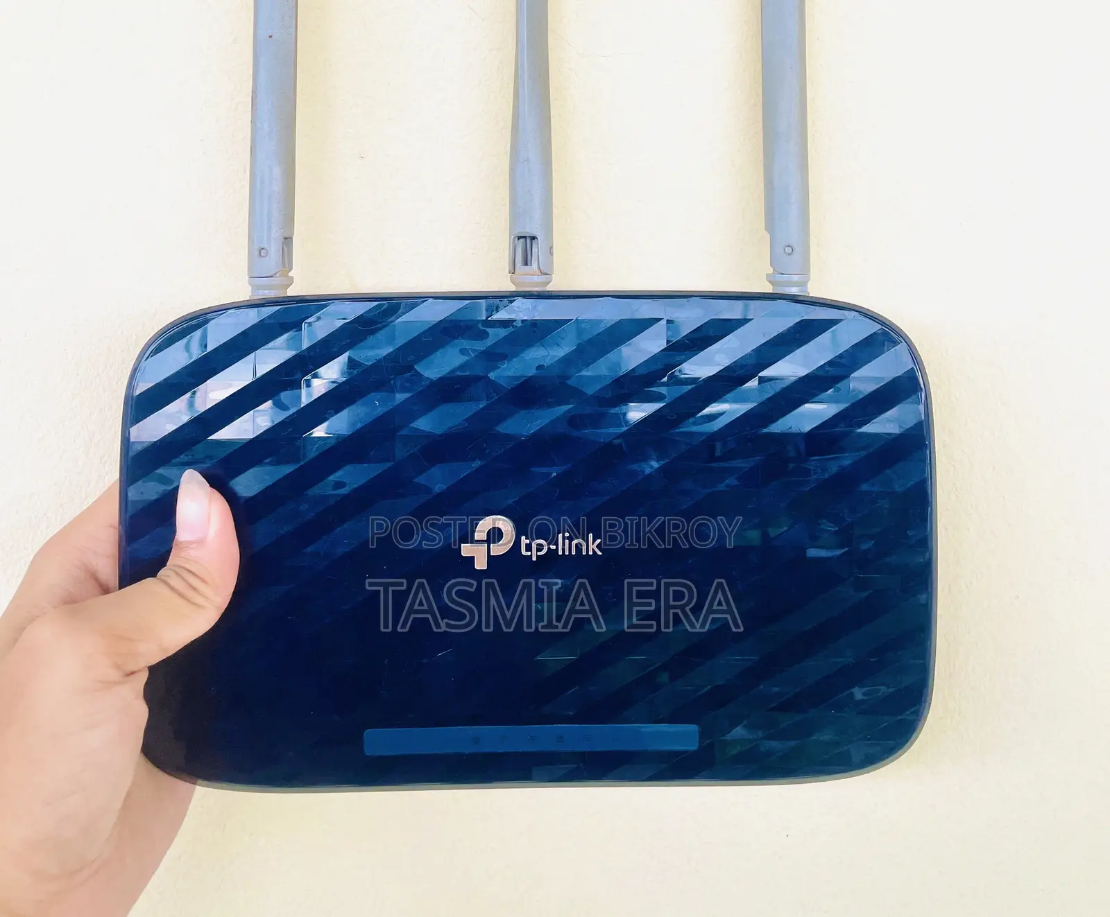 TP Link - Model: Archer C20