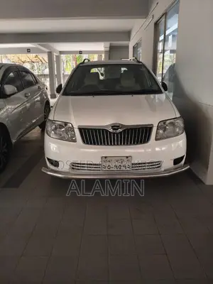 Toyota Corolla 2005 White