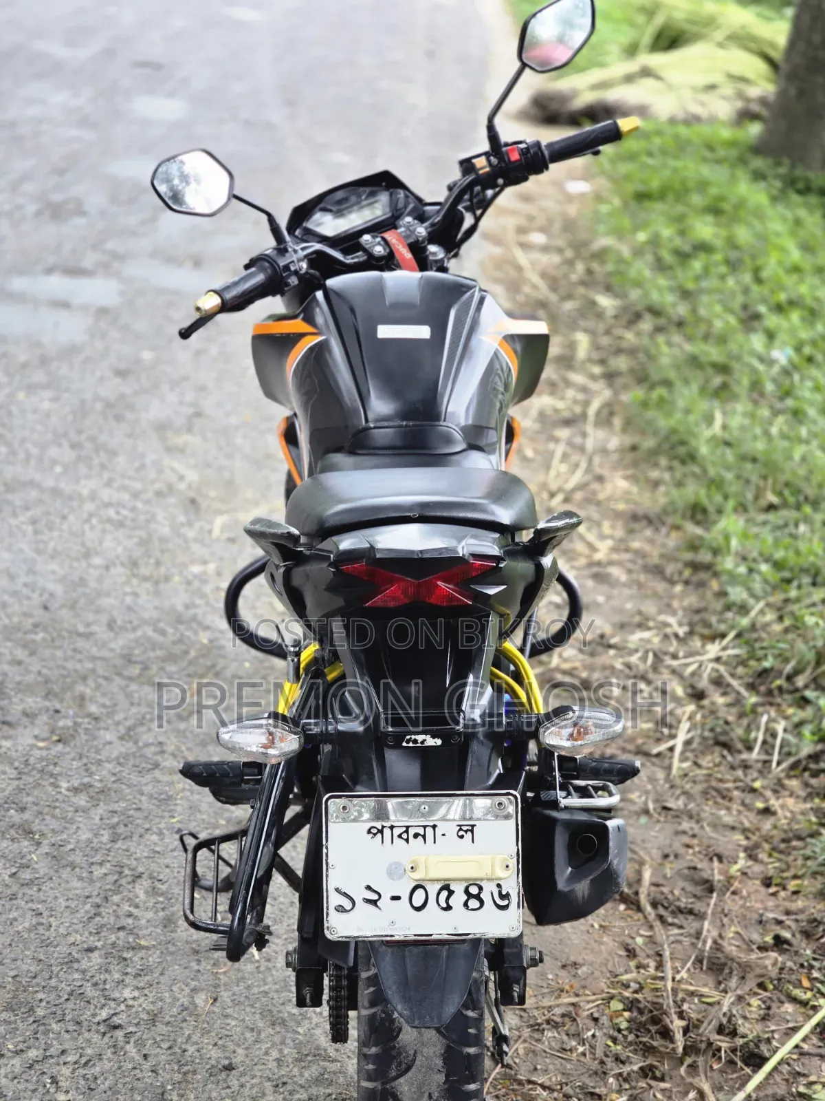 Honda Hornet 2019 Orange